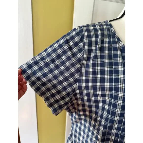 vintage L.L. Bean 100% Cotton Blue Plaid Button Front Cottagecore Dress Petite - Picture 4 of 15